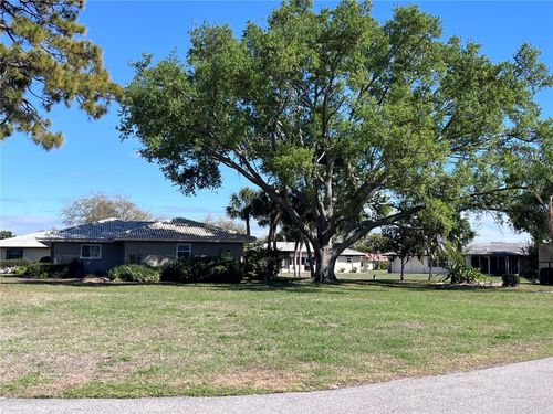 618-618 Rubens Dr, NOKOMIS, FL, 34275 | Card Image