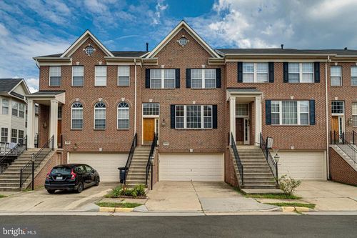 4147 Presgraves Ct, CHANTILLY, VA, 20151-2910 | Card Image