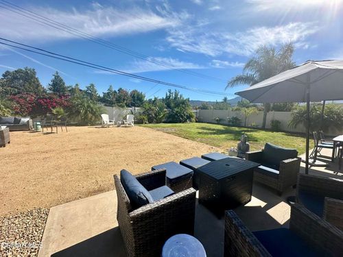 538 Dorena Dr, Newbury Park, CA, 91320-3017 | Card Image