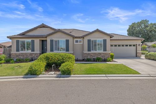 3246 N Rova Ct, Visalia, CA, 93291-8244 | Card Image