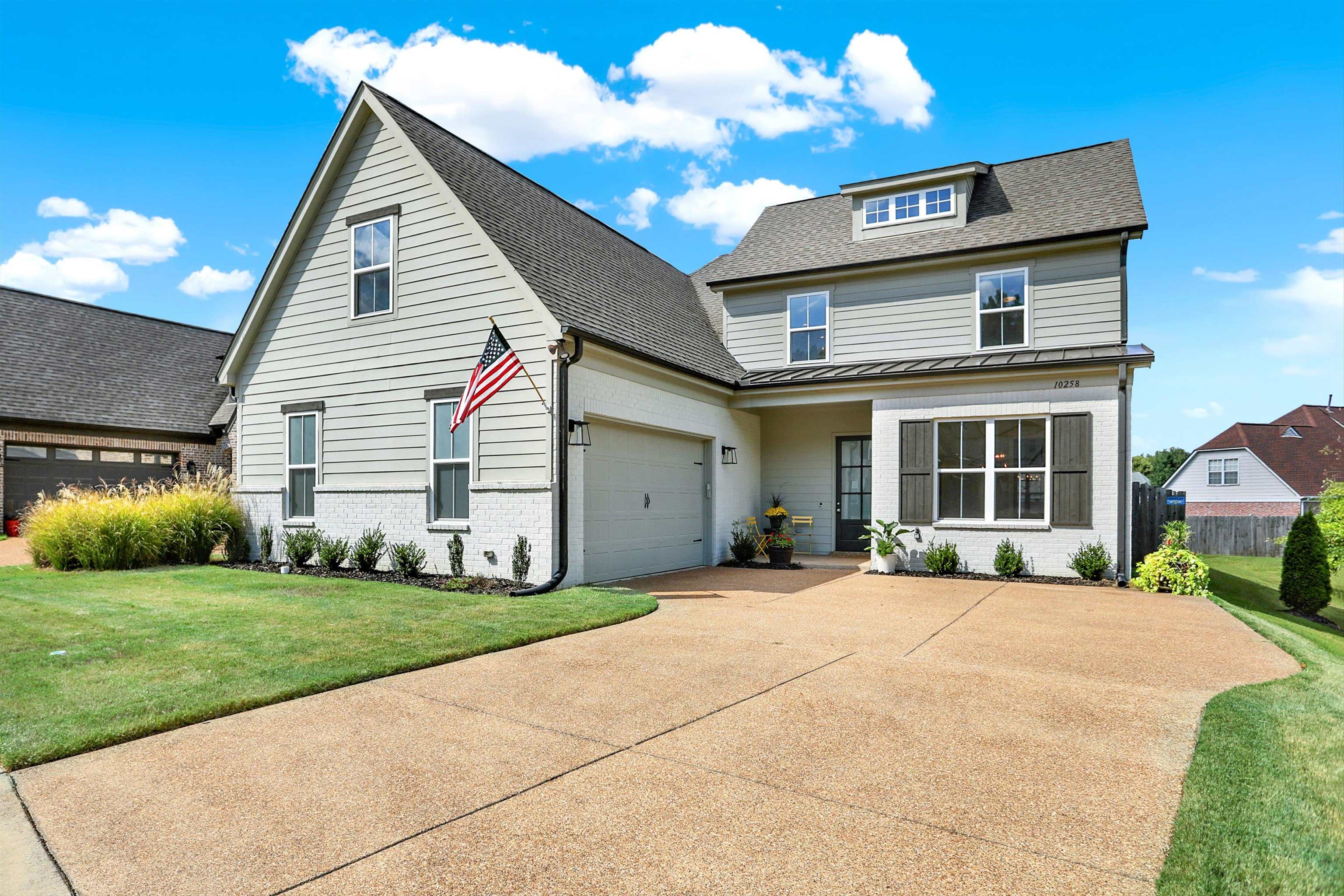 Evergreen Manor Cv, Lakeland, TN 38002