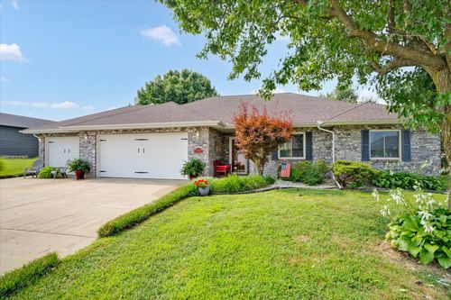 1464 Wells St, Bolivar, MO, 65613-3510 | Card Image