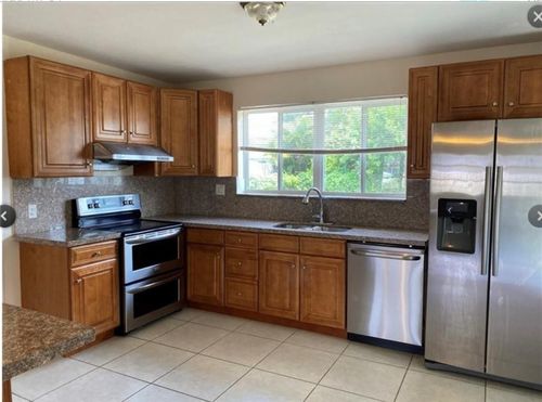 7821 Nw 14th St, Pembroke Pines, FL, 33024-5114 | Card Image