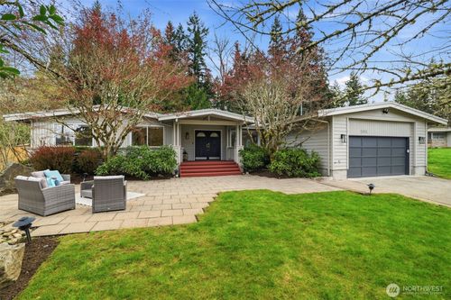 2506 159th Ave Se, Bellevue, WA, 98008-5420 | Card Image