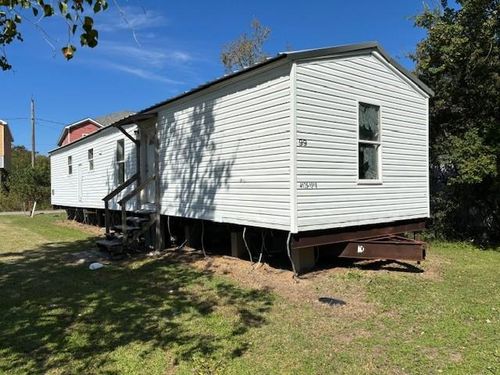 135 Stephen Ballay Ln, Port Sulphur, LA, 70083-2919 | Card Image