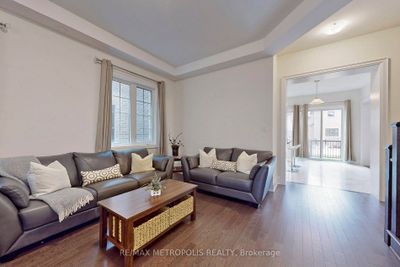 100 Ballantyne Blvd, House other with 4 bedrooms, 4 bathrooms and 4 parking in Vaughan ON | Image 3