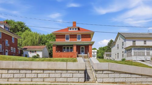 407 N Washington, Hanover, IL, 61041 | Card Image