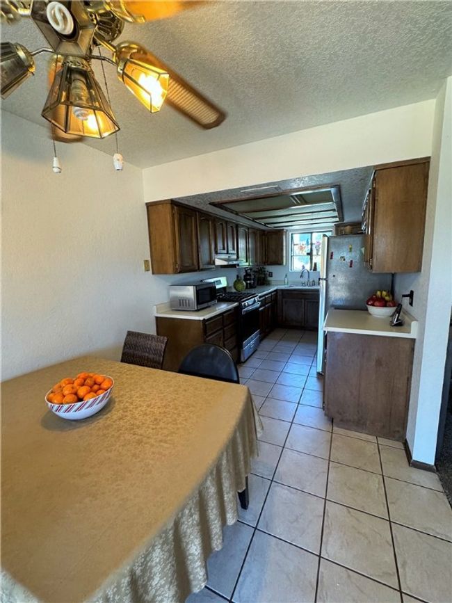 2035 Airfield Ave, House other with 2 bedrooms, 2 bathrooms and null parking in Kingman AZ | Image 17