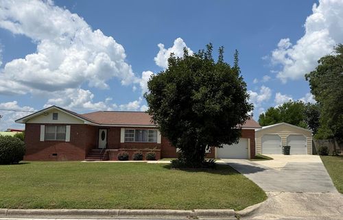 302 E Smith, Nashville, GA, 31639 | Card Image