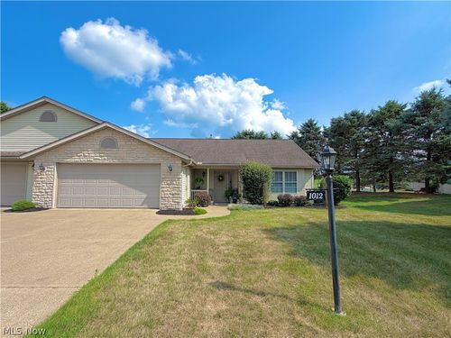 1012 Meadow Dr Nw, Strasburg, OH, 44680-9741 | Card Image