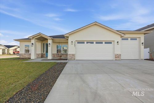 1757 Kayak Rd, Emmett, ID, 83617-3055 | Card Image
