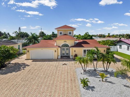 108 24th St, BELLEAIR BEACH, FL, 33786-3419 | Card Image