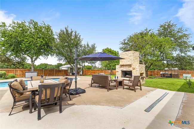 588 Austin Hines Dr, House other with 4 bedrooms, 3 bathrooms and null parking in China Spring TX | Image 32