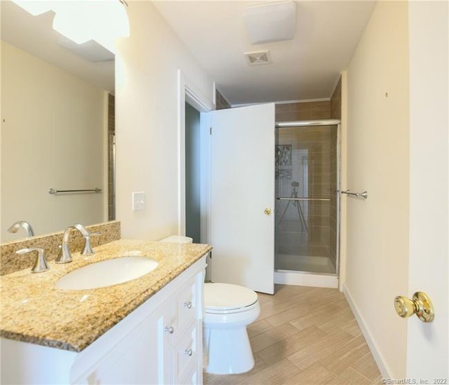 First floor full bath jack and jill with bedroom | Image 22