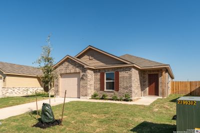 1721 Gwen Grove, House other with 3 bedrooms, 2 bathrooms and null parking in San Antonio TX | Image 1