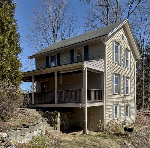 36 Castle Ln, Great Barrington, MA, 01230-1028 | Card Image