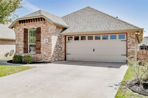 204 Captains Ct, Granbury, TX, 76049-1567 | Card Image