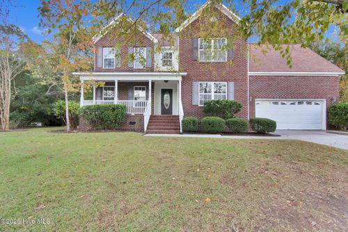 102 Huntington Ct, Jacksonville, NC, 28540-4168 | Card Image