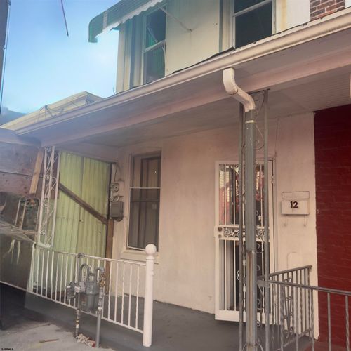 12 Liberty Ter, Atlantic City, NJ, 08401-4033 | Card Image