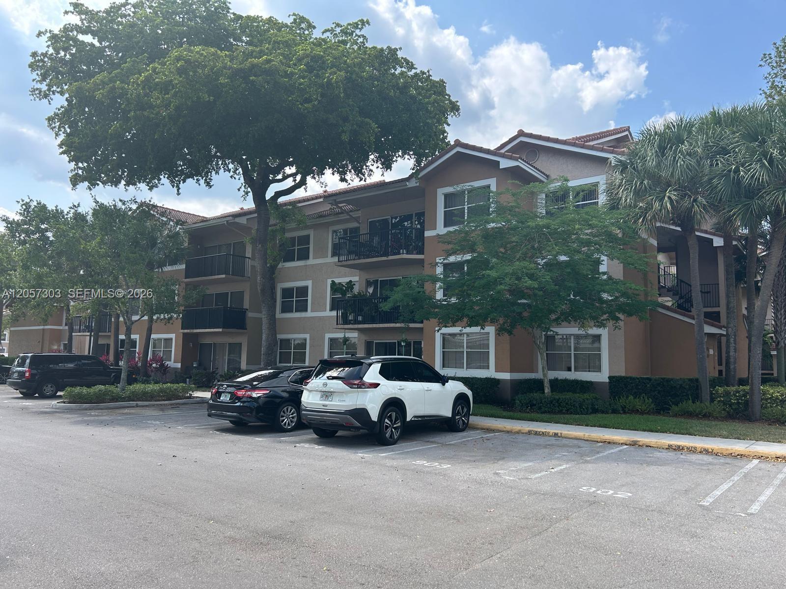 Residential Lease in Coral Springs 4