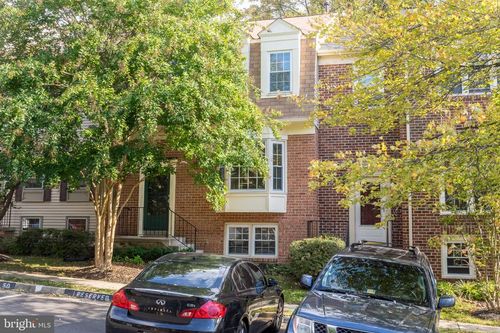 3745 Yorktown Village Pass, ANNANDALE, VA, 22003-1563 | Card Image