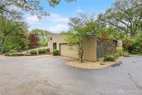 1940 Armstrong Rd, Fairborn, OH, 45324-9734 | Card Image