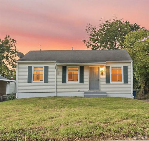 400 Crawford Road, Unincorporated, MO, 63137 | Card Image