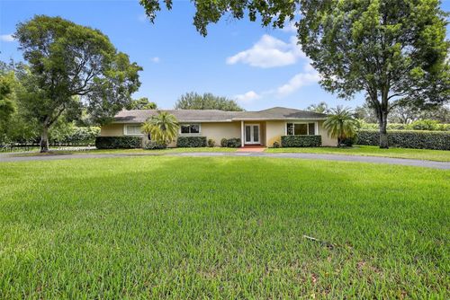 10801 Sw 57th Pl, Davie, FL, 33328-6414 | Card Image