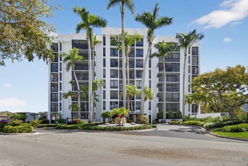 334-7738 Lakeside Blvd, Boca Raton, FL, 33434-6415 | Card Image
