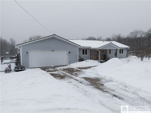 7197 Hall Rd, Cassadaga, NY, 14718-9642 | Card Image