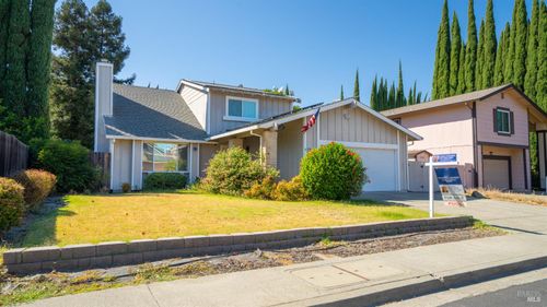 796 Tulare Drive, Vacaville, CA, 95687 | Card Image