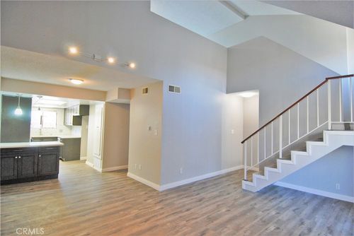 16-746 N Eucalyptus Ave, Inglewood, CA, 90302 | Card Image