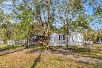 10829 Country Haven Drive, House other with 3 bedrooms, 2 bathrooms and null parking in Lakeland FL | Image 3