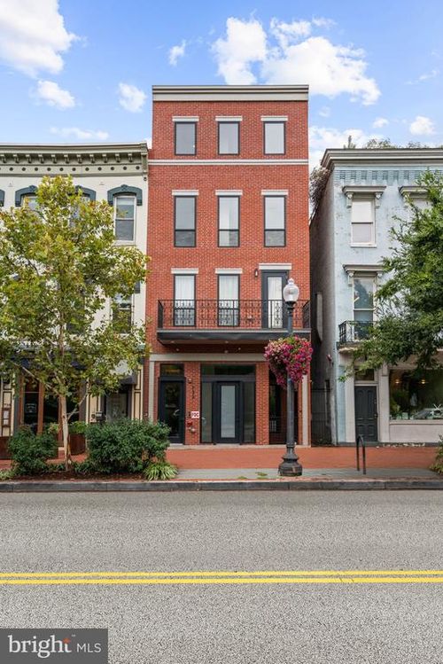 304-733 8th St Se, WASHINGTON, DC, 20003-5271 | Card Image