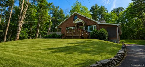 52 Luxton Lake Rd, Narrowsburg, NY, 12764-6307 | Card Image