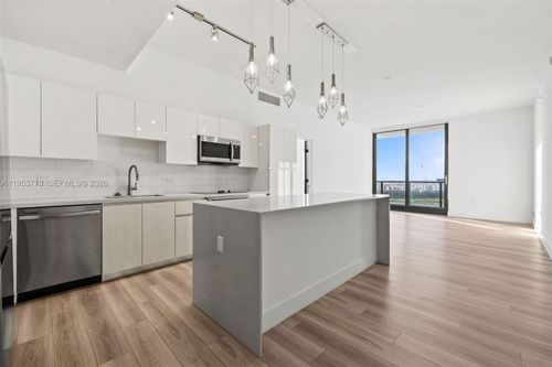 apt-2503-101 Diplomat Pkwy, Hallandale Beach, FL, 33009-3976 | Card Image