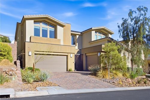 8 Vista Outlook St, Henderson, NV, 89011-3165 | Card Image