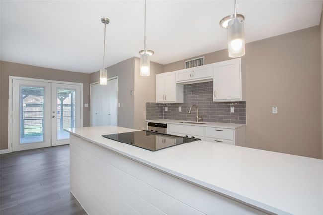 5641 Perrin St, House other with 3 bedrooms, 2 bathrooms and null parking in The Colony TX | Image 7