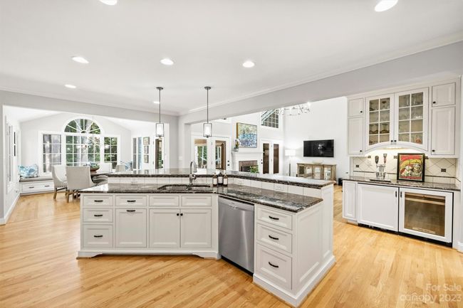 4001 Kronos Pl, House other with 5 bedrooms, 5 bathrooms and null parking in Charlotte NC | Image 18