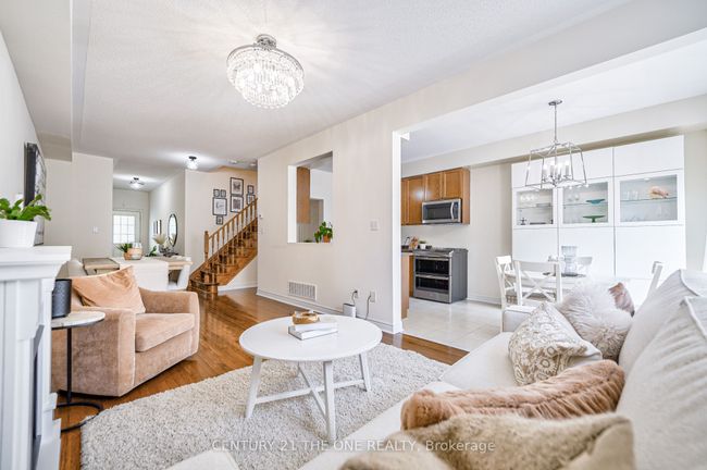 47 Hawkes Dr, House attached with 3 bedrooms, 3 bathrooms and 1 parking in Richmond Hill ON | Image 9