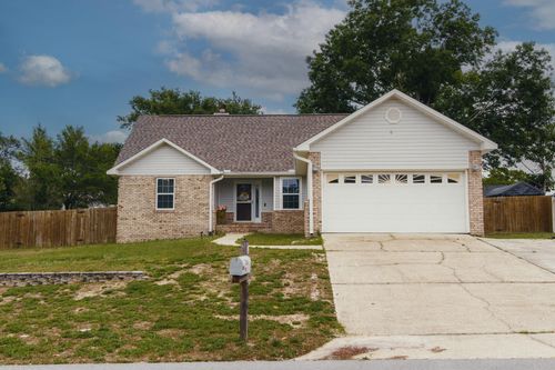 306 Island Dr, Crestview, FL, 32536-9221 | Card Image