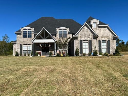 398 Poplar Ln, Holly Springs, MS, 38635-1004 | Card Image