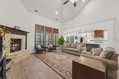 7720 Falcon Ridge Rd, Denton, TX, 76208-1564 | Card Image