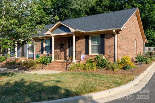 222 Pointe Cir, Rock Hill, SC, 29732-1146 | Card Image