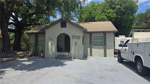 2357 Crawford St, FORT MYERS, FL, 33901-3807 | Card Image