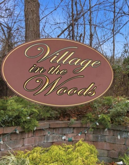 5-5 Dogwood Ct, Selden, NY, 11784-3920 | Card Image