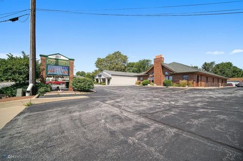 2327 45th St, Highland, IN, 46322 | Card Image