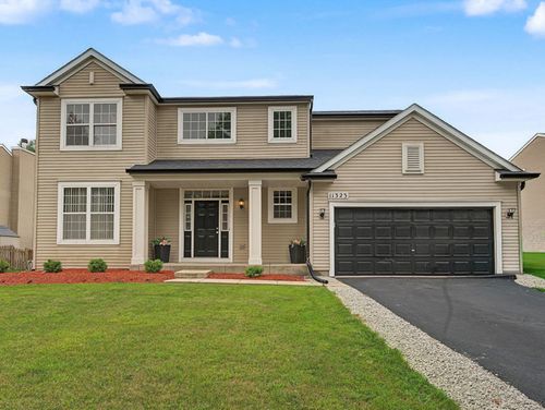 11323 Glenbrook Cir, Plainfield, IL, 60585-2035 | Card Image