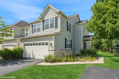 313 Robin Glen Ln, South Elgin, IL, 60177-2210 | Card Image