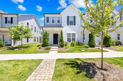 22028 Lani Dr, Charlotte, NC, 28273-4394 | Card Image